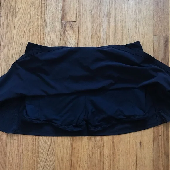 Lululemon Play Off The Pleats Skirt